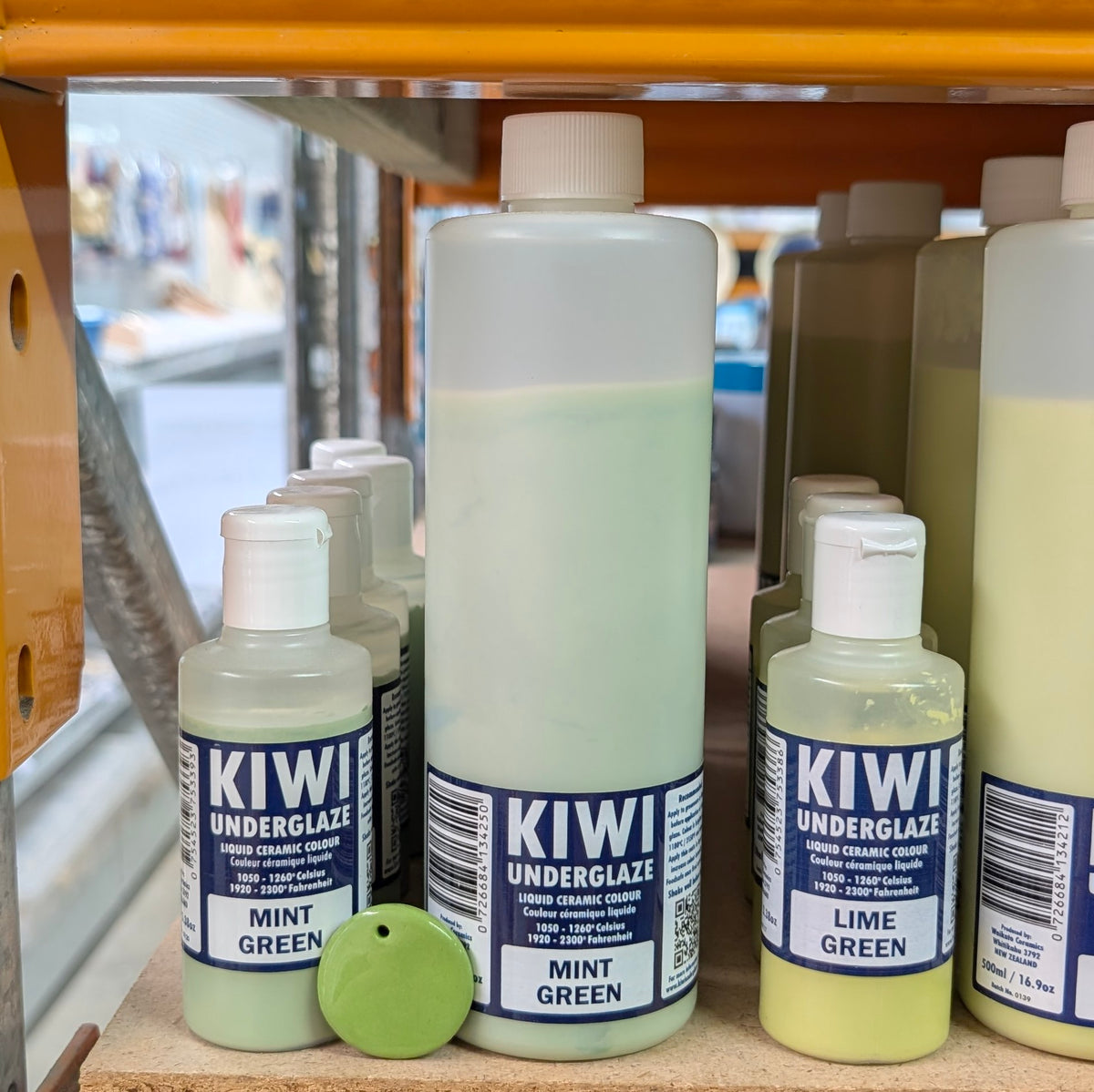 Kiwi Underglaze 500ml
